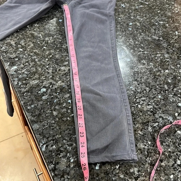 PAIGE
Verdugo Ankle Jeans - Picture 9 of 10